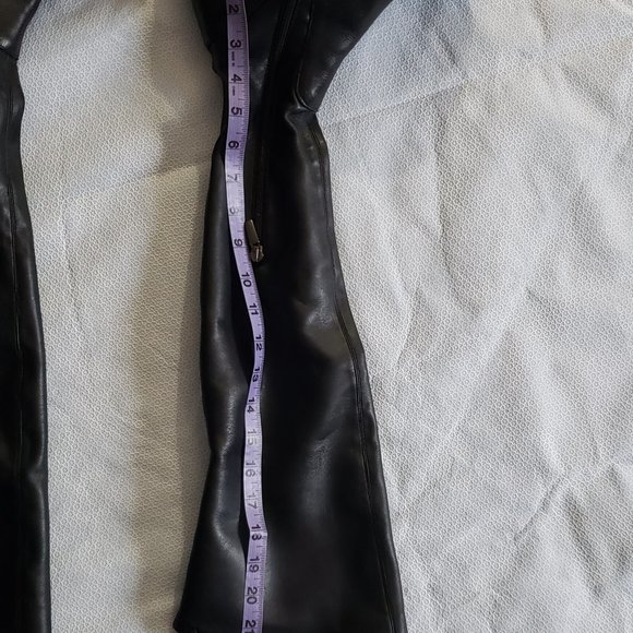Over-The-Knee Leather Boots - Picture 10 of 16